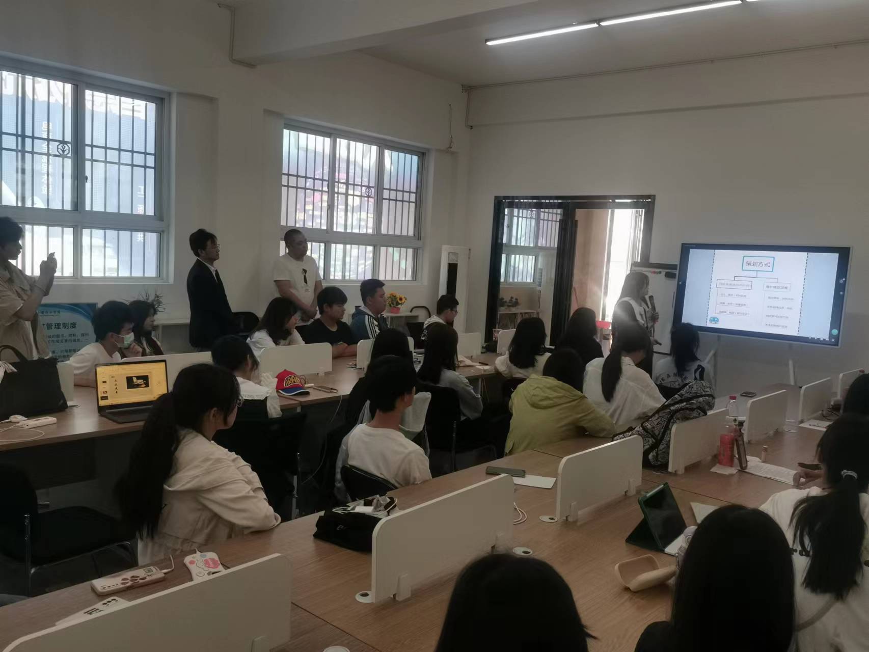 1651999737333562.jpg 4.jpg