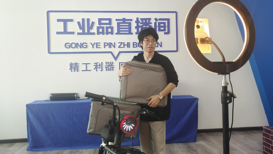 1702295232881285.png 640 (12).png