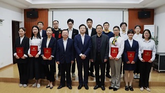 1702349568513903.jpg 640 (4).jpg