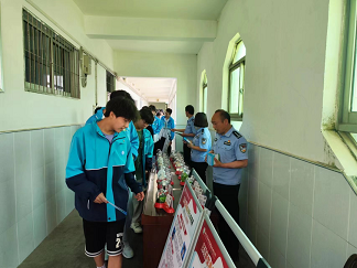 1702438631343247.png 640 (2).png