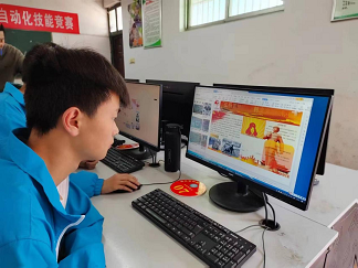 1702521465255513.png 640 (1).png