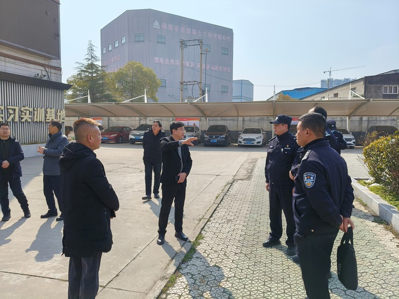 1709783043146426.jpg 1.jpg