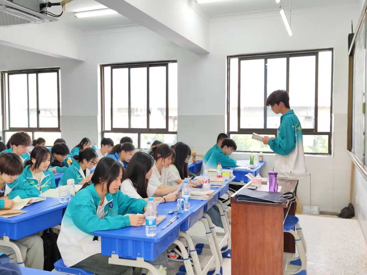 1727664475784867.png 图片1.png