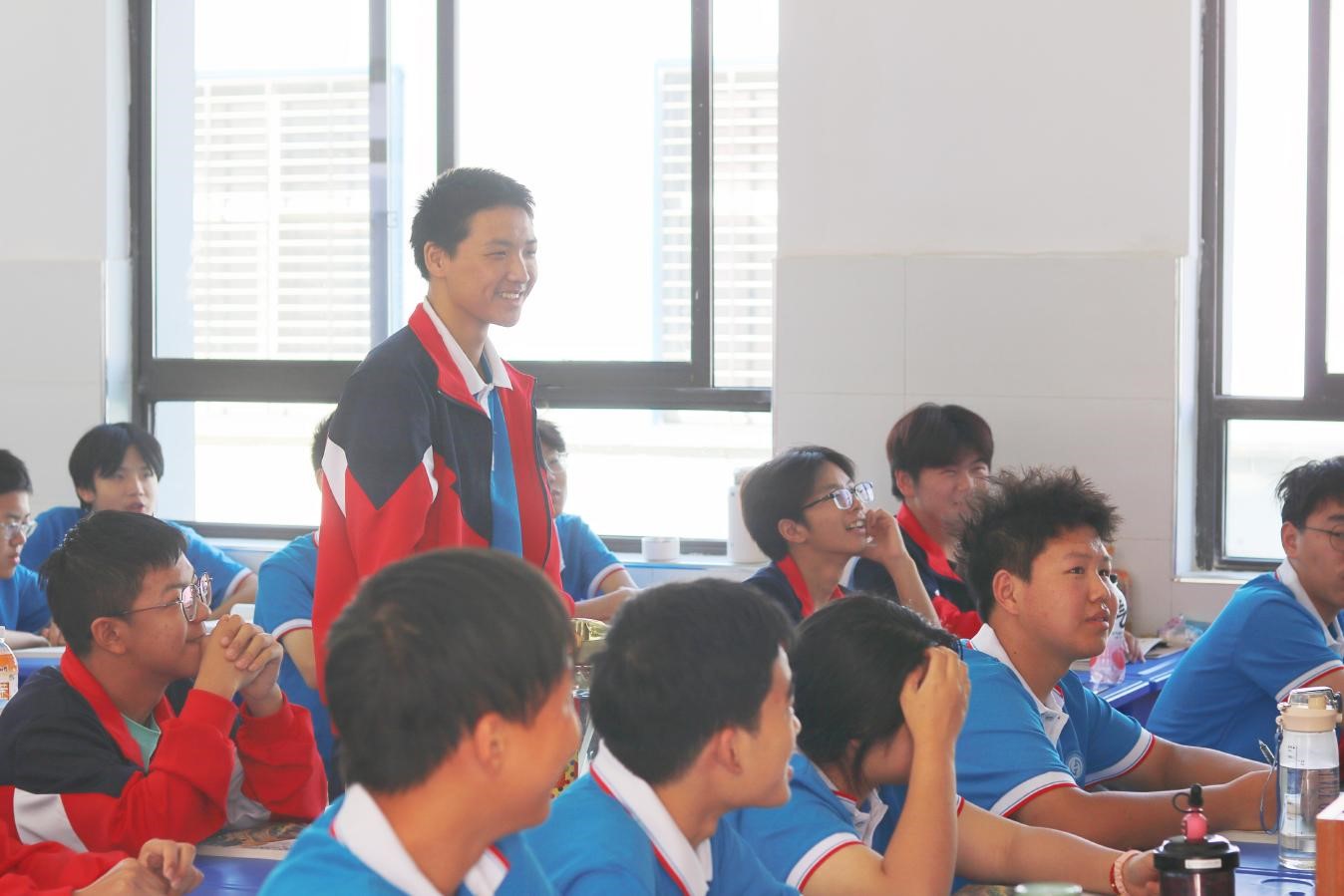 1727664763833473.jpg 图片2.jpg