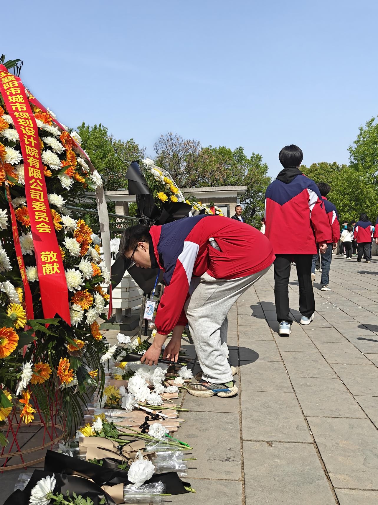 1744617873515441.jpg 图片3.jpg