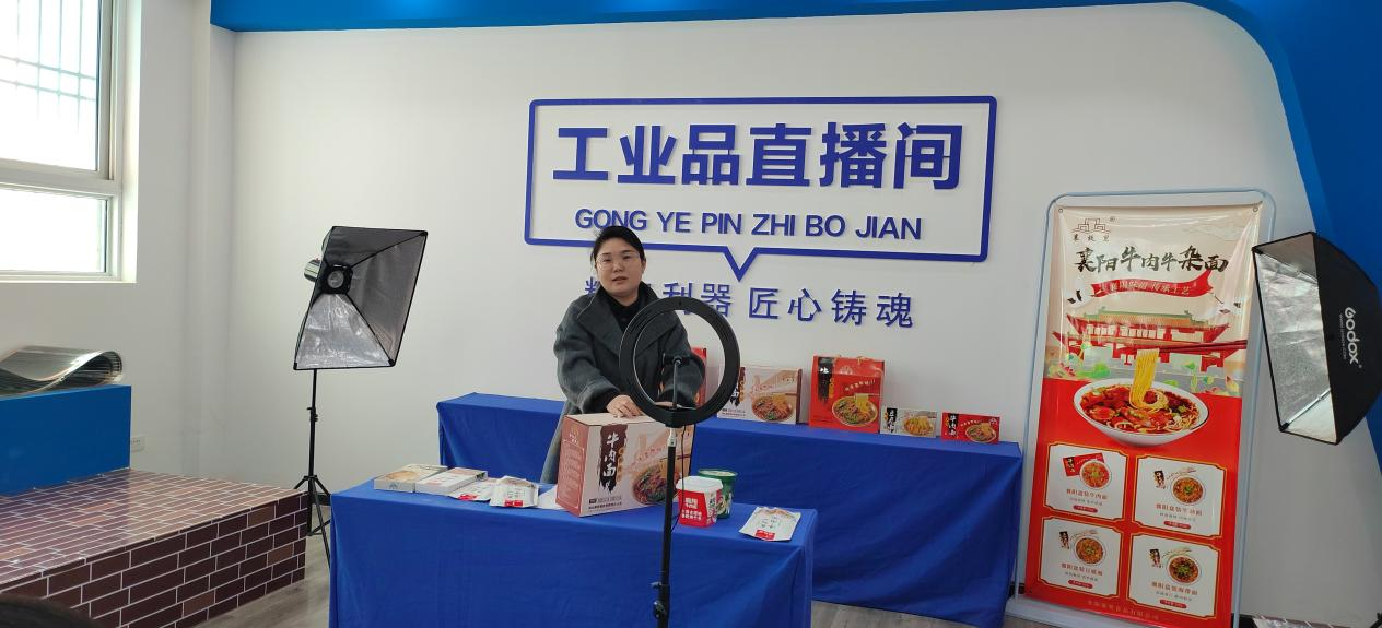 1710312109903095.png 图片3.png